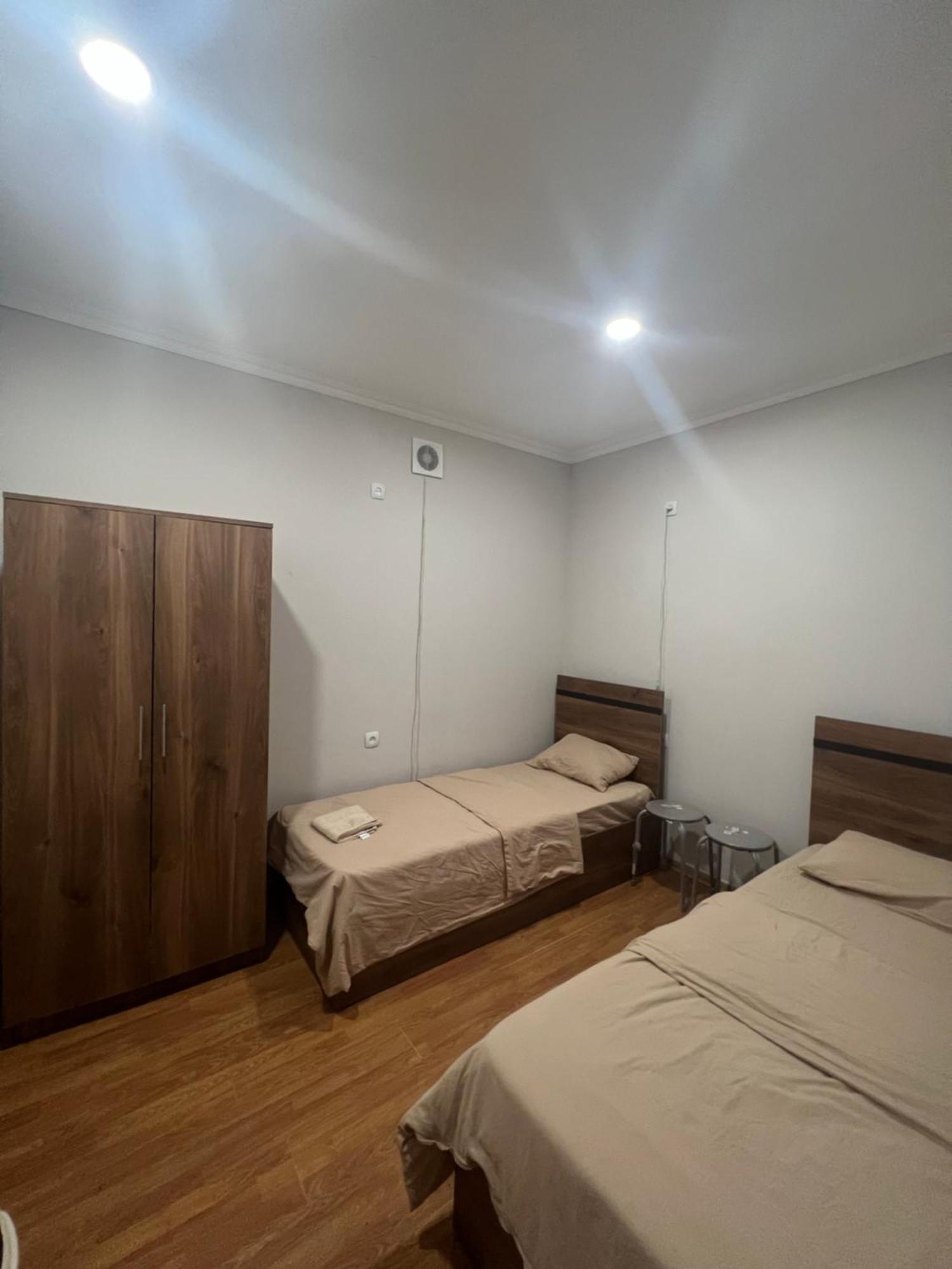 Guest House Northern Avenue Erevan Exterior foto